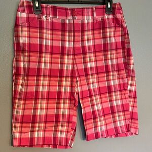 St. John’s bay size 4 pink plaid Bermuda shorts